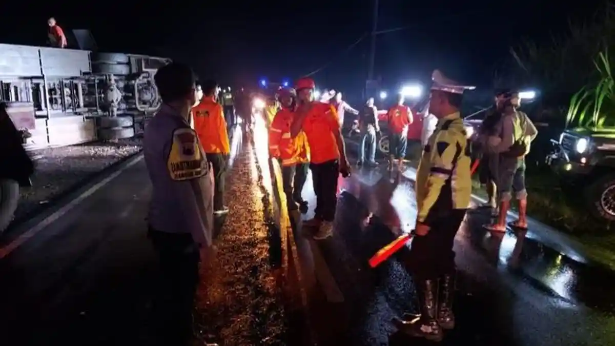 Jumlah Korban Kecelakaan Bus Study Tour SMPN 3 Garut di Daendels Purworejo