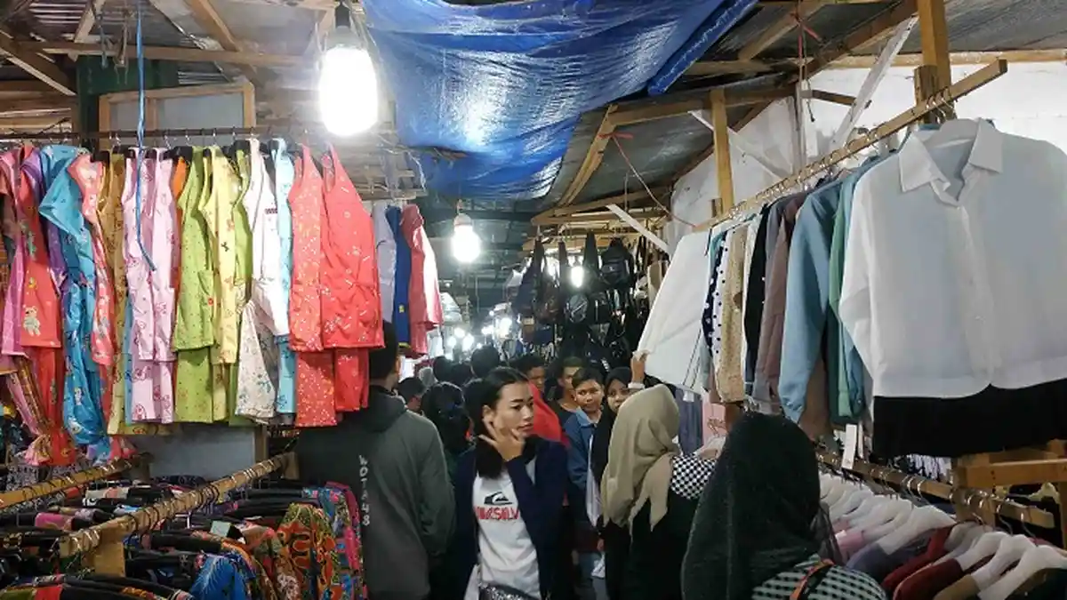 KalselPedia- Pasar Tungging Belitung, Pilihan Belanja Murah Bagi Kamu yang Berbudget Rendah
