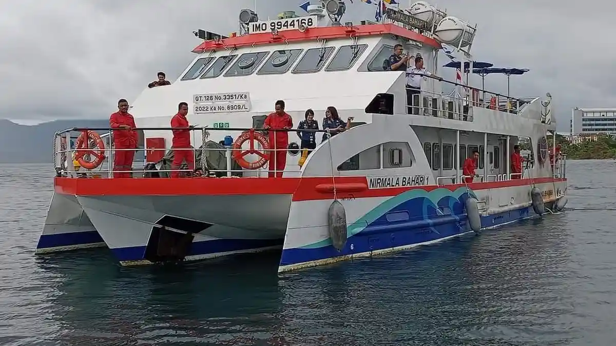 Gubernur Sulut Olly Dondokambey Lobi Pemerintah Pusat, Dapat Hibah 2 Unit Kapal Wisata Bottom Glass