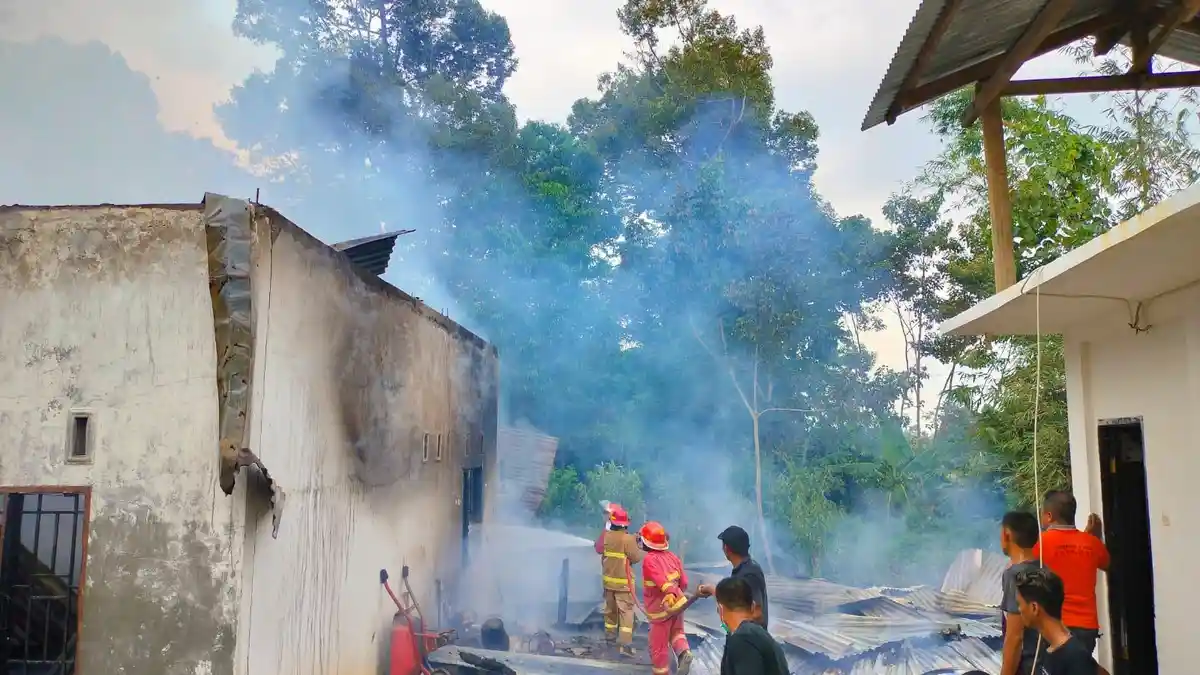 Rumah Pendeta di Kalpataru Luwu Timur Terbakar saat Ditinggal Melayat