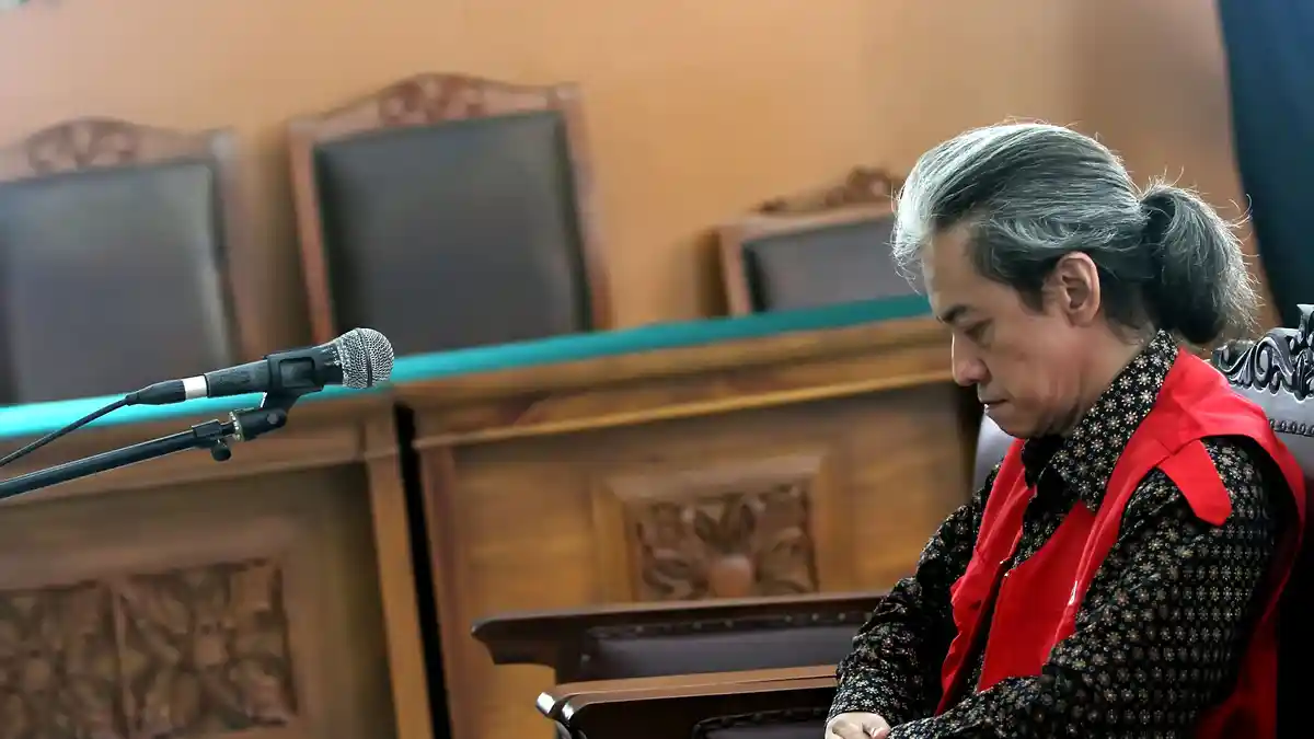 Santai Hadapi Vonis, Fariz RM Sempat Bercanda dengan Sesama Tahanan