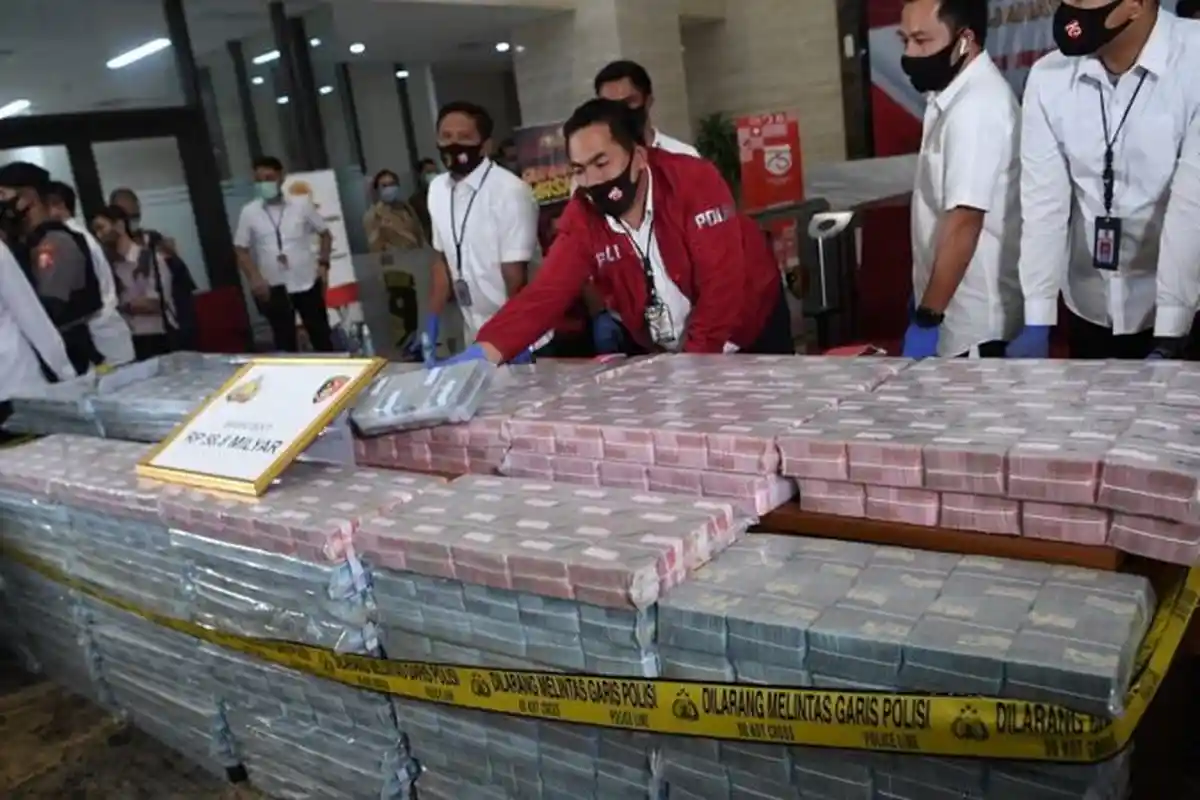 Bajak Email Transaksi Pembelian Ventilator, Komplotan Ini Raup Rp 58.8 Miliar, Tiga WNI Diciduk