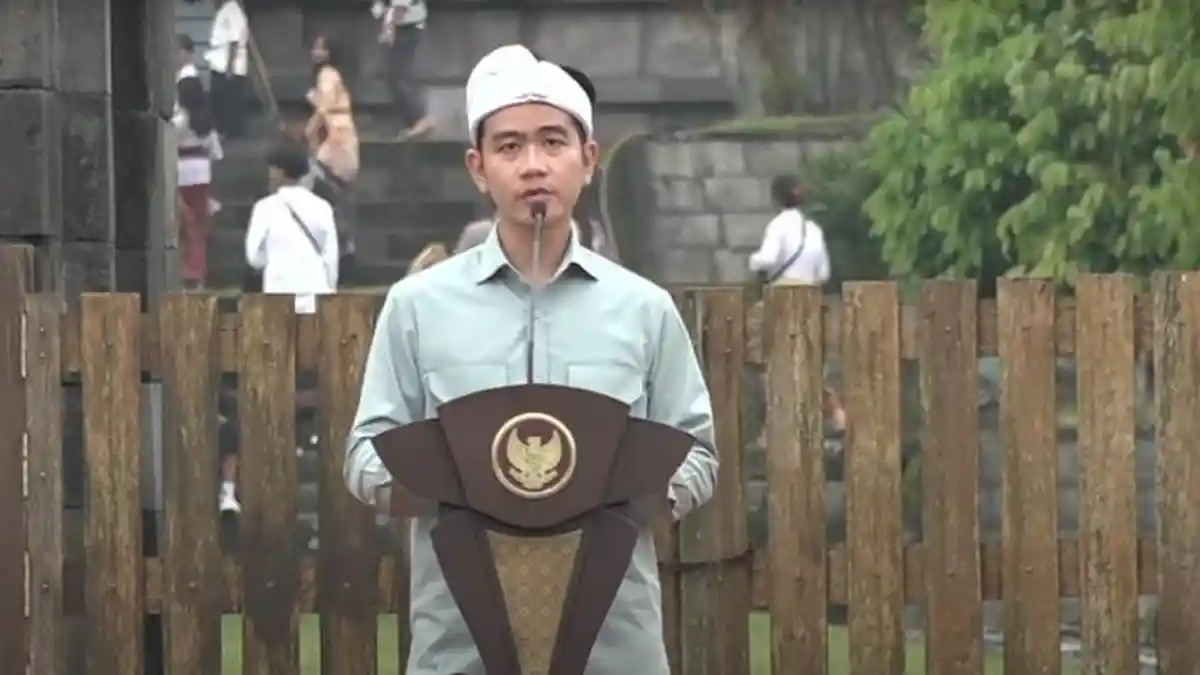 Jika Akun Fufufafa Terbukti Milik Gibran, Refly Harun: Tidak Perlu Dipidanakan, Cukup Dimakzulkan