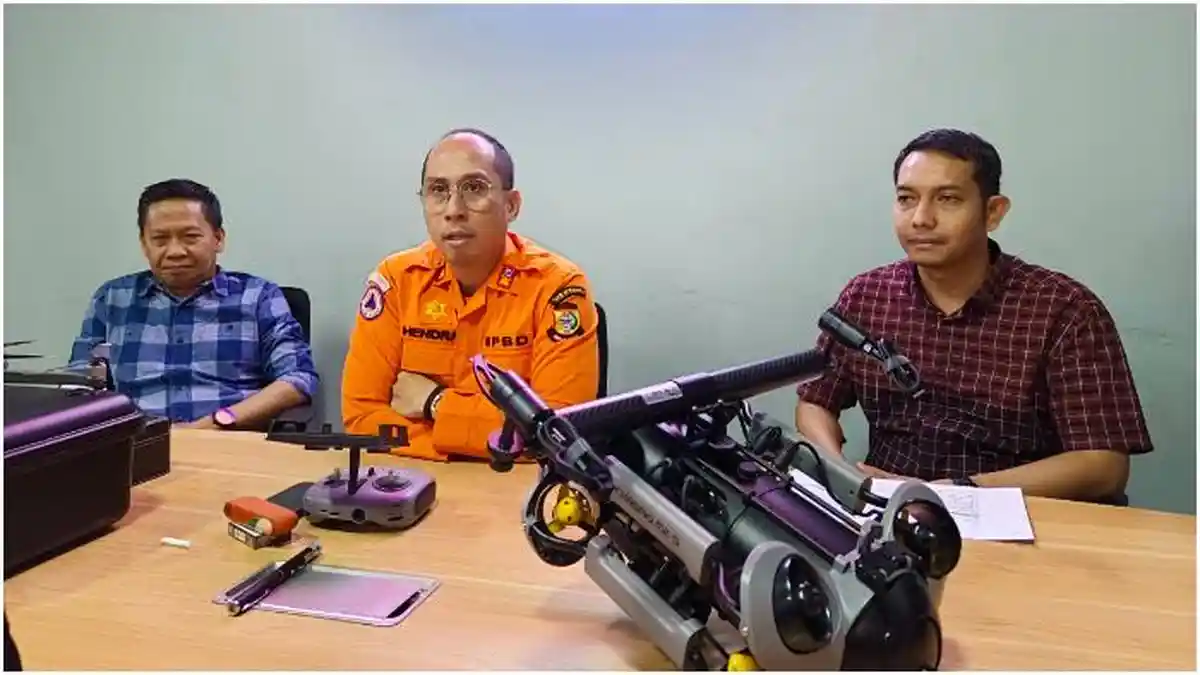 Inilah Robot Bawah Laut Digunakan Mencari Korban Perahu Tenggelam di Makassar