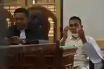 Achiruddin-Hasibuan-saat-berdoa-di-dalam-ruang-sidang-yang-berada-di-PN-Medan.jpg