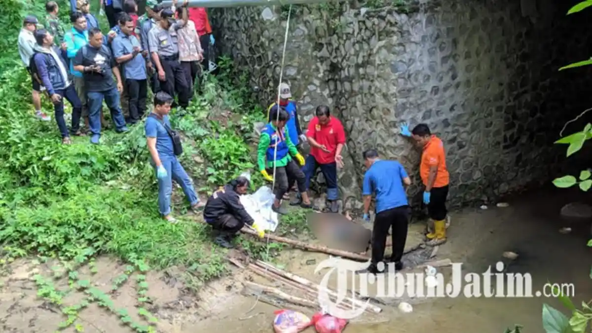 TERUNGKAP Mayat di Bawah Jembatan Mojokerto Ternyata Bocah Kelas 5 SD, Diduga Korban Pembunuhan