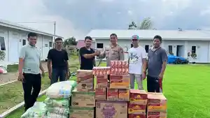 Polres-Lhokseumawe-menyalurkan-bantuan-kepada-penyintas-banjir.jpg