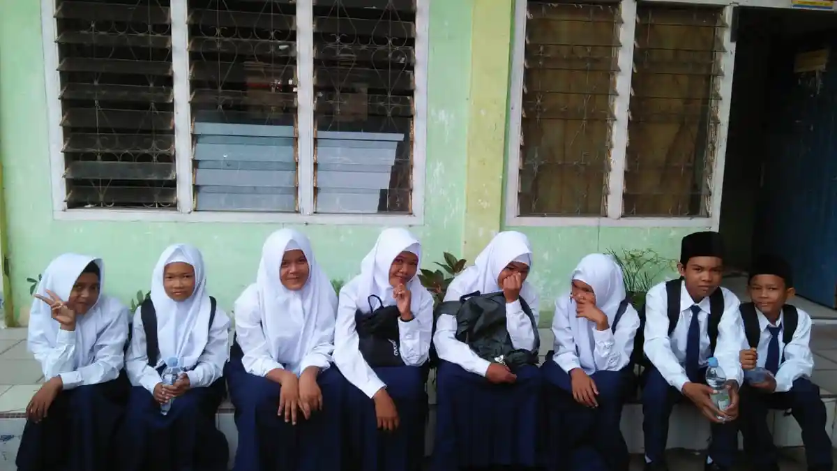 8 Suku Anak Dalam di Sumsel Bersekolah di Jambi, Baim Ingin Jadi TNI