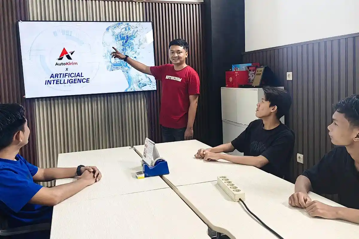 Autokirim.com Ungkap Peran AI Dongkrak Produktivitas Hingga 40 Persen