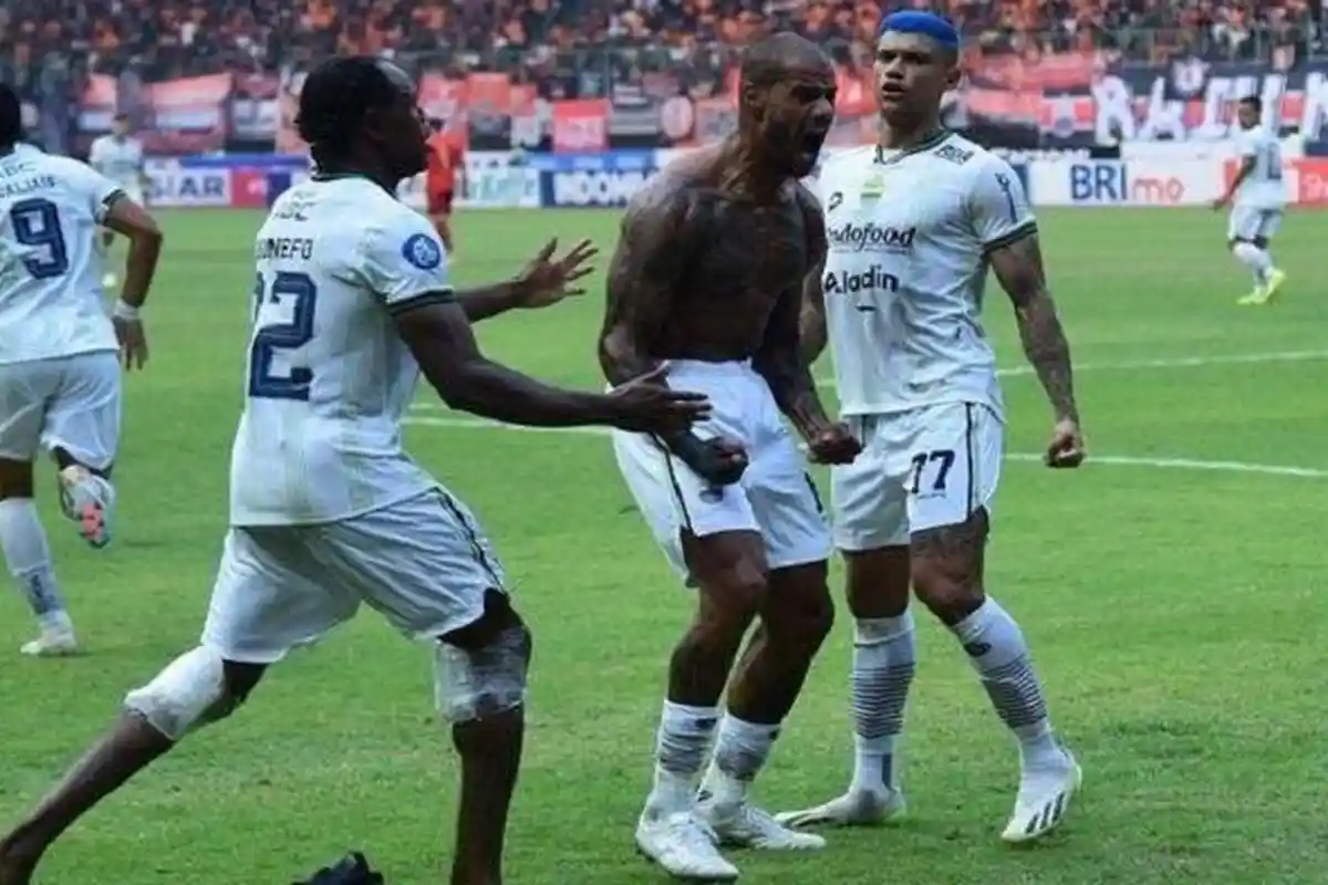 Penyerang Persib Bandung Dirumorkan Hengkang, Diminati PSIS Semarang dan Persebaya