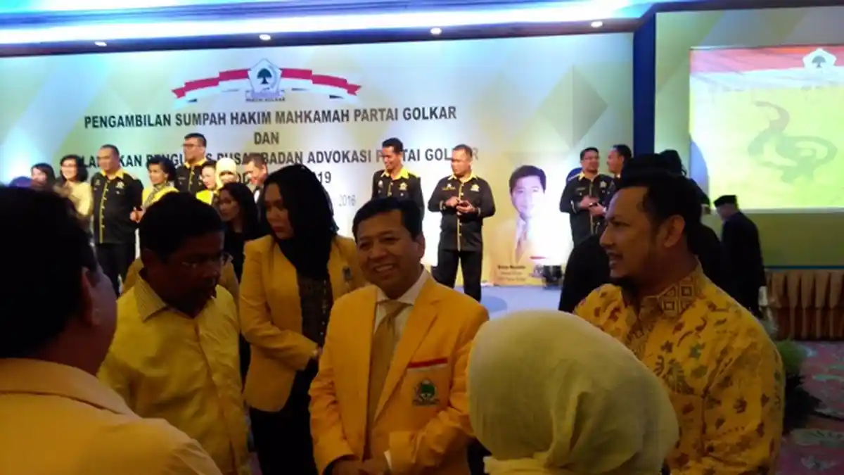 Setya Novanto Tegaskan Golkar Tak Tarik Dukungan dari Ahok