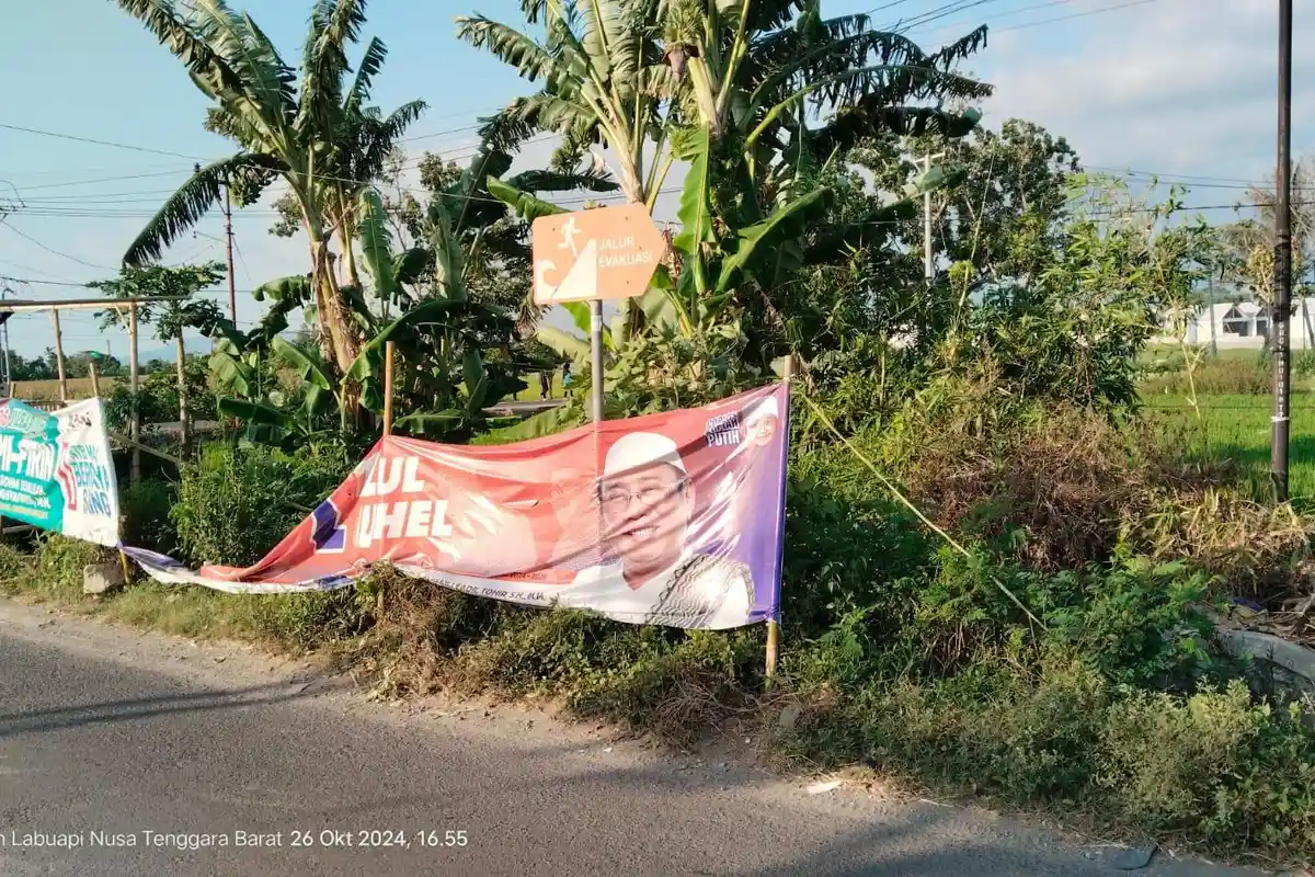 KPU NTB Bakal Ganti Baliho Paslon Pilkada yang Rusak