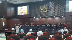 Sidang-lanjutan-uji-materi-UU-Pers.jpg