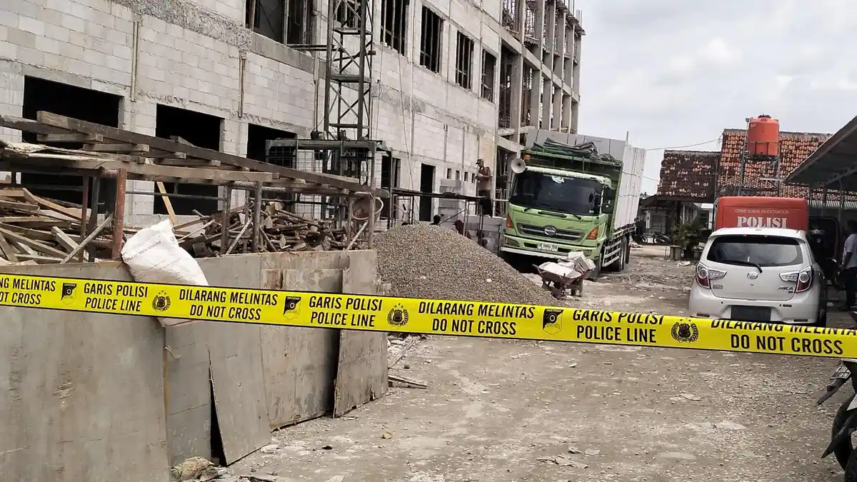 Belasan Pekerja Terjatuh dari Crane, Proyek RS PKU Muhammadiyah Blora