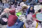 Atasi Populasi Louhan di Riam Kanan, Warga Aranio Banjar Diajak Mengolah Ikan Hias Ini Jadi Amplang
