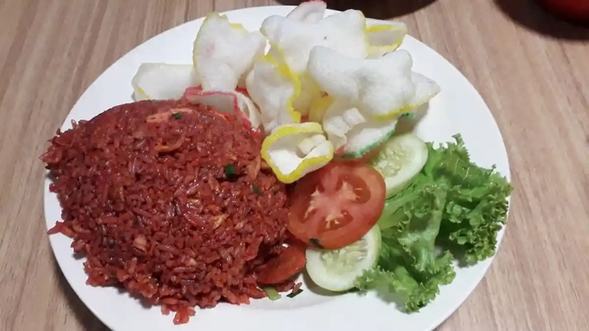 Begini Cara Membuat Nasi Goreng Merah Lezat Khas ala Makassar