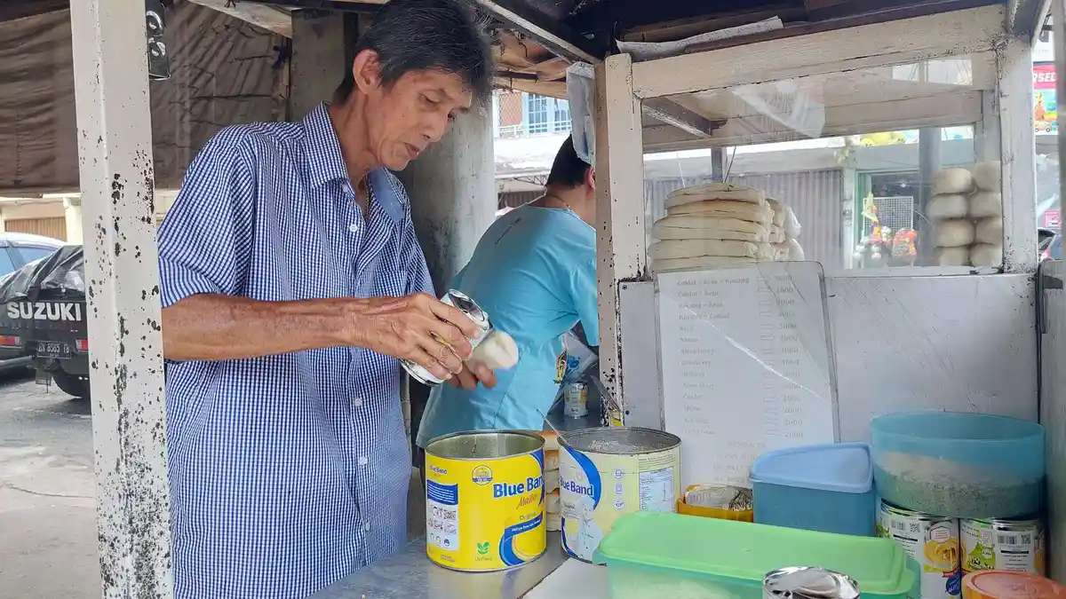 Ropang 89, Roti Panggang Legend Pangkalpinang, Mampu Jual 1.000-1.500 Sehari