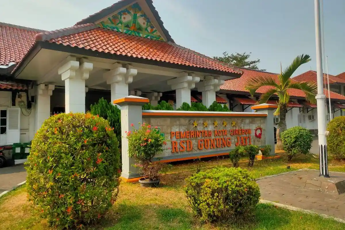 Kata Pihak RSD Gunung Jati Cirebon Soal Rombongan Pegawai yang Alami Kecelakaan di Tol Cisumdawu