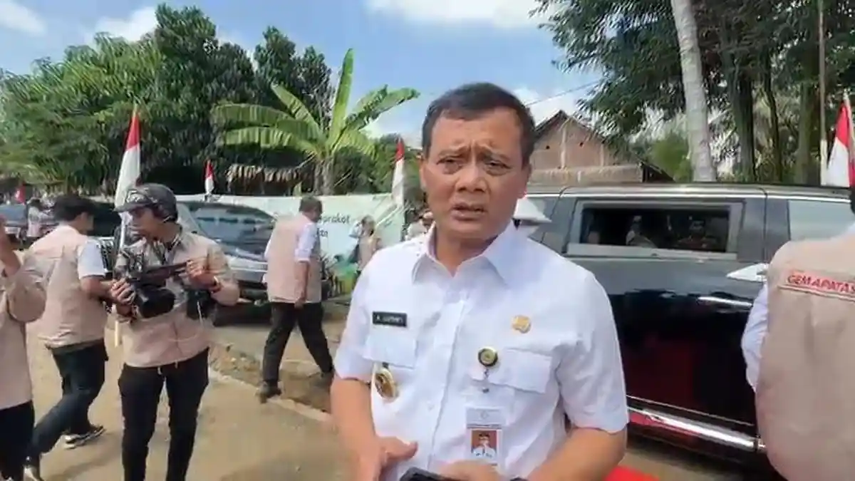 Gubernur Luthfi Perintahkan Bupati Pati Sudewo Turunkan PBB yang Naik 250 Persen