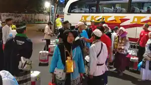 kloter-1-Asrama-Haji-Sukolilo-Surabaya-Senin-162026-malam-sekitar-pukul-2200.jpg