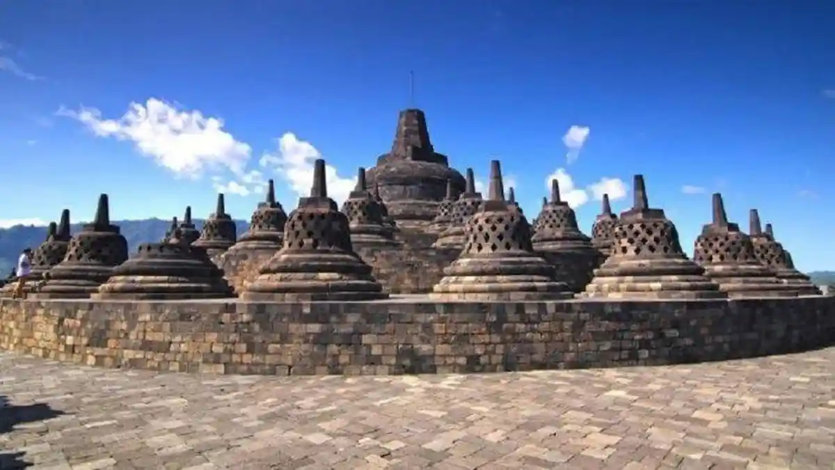 Candi Borobudur: Peninggalan Kerajaan Mataram Kuno yang Tetap Gagah Meski Pernah Dibom Teroris