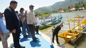 PDAM-Kabupaten-Malang-Tembus-Bukit-Demi-Pasang-Pipa-Air-Rp11-M-di-Sipelot-Jelang-Kedatangan-Prabowo.jpg