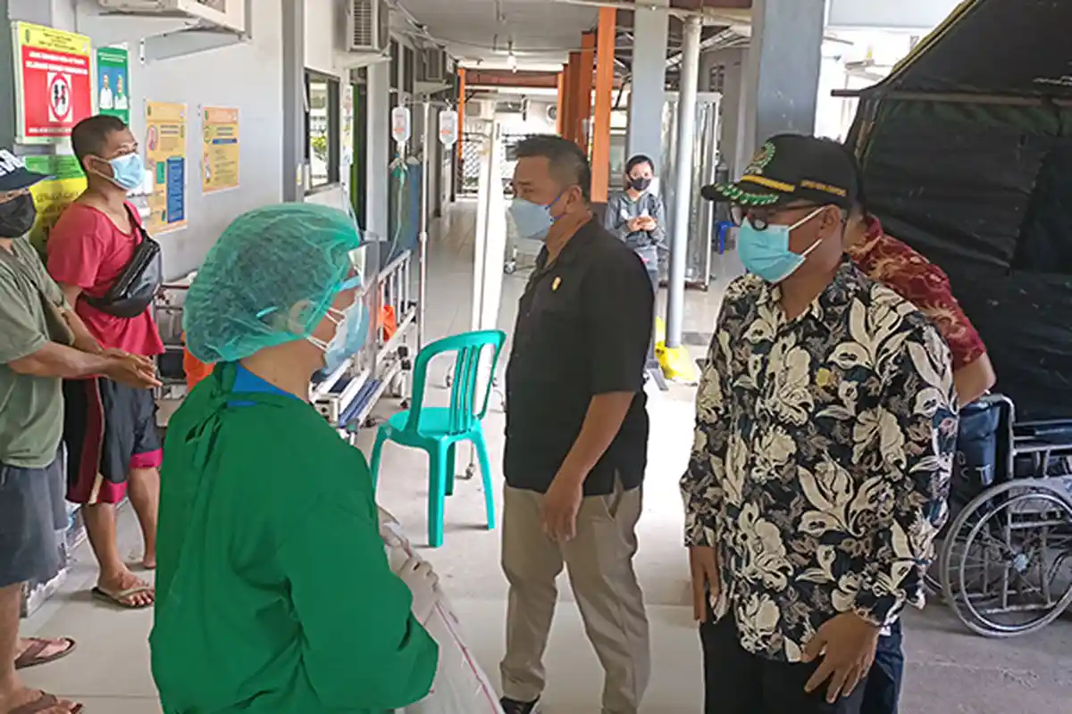 Sidak ke Rumah Sakit, DPRD Sambas Minta RSUD Tidak Buat Resah Masyarakat