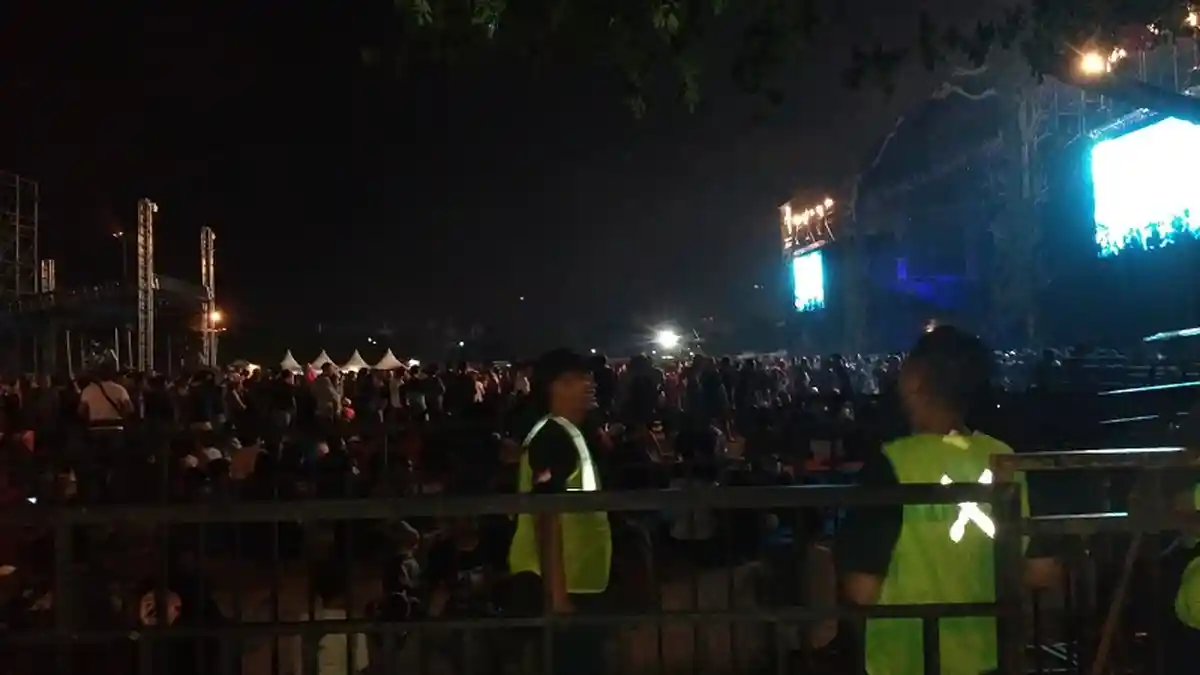 Ada 500 Polisi di Konser Konser Iwan Fals Malam Ini