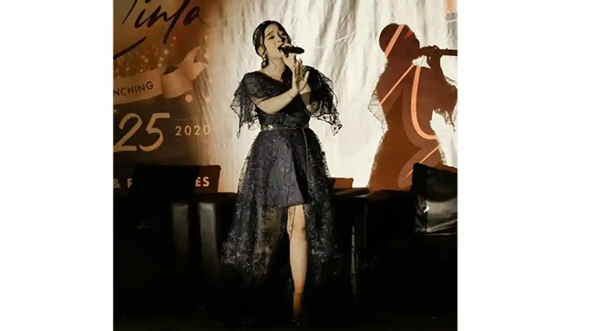 Profil Wimas Putri, Penyanyi Bali yang Baru Saja Rilis Single Debut dan Prestasinya
