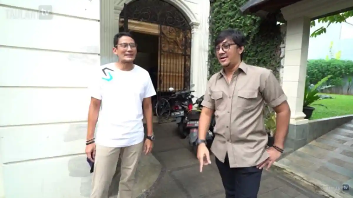 Bertetangga dengan Menteri Jokowi, Gaya Sandiaga Uno ketika Lewat Rumah Prabowo dan Sri Mulyani