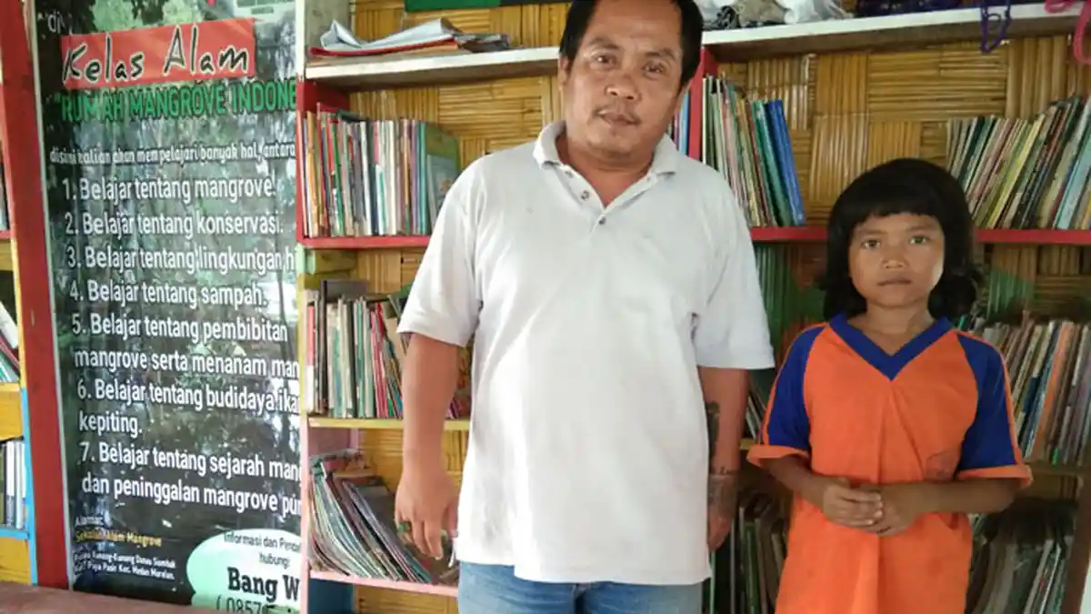 Petani Mangrove Bangun Rumah Baca Danau Siombak, Hasil Menabung Bertahun-tahun