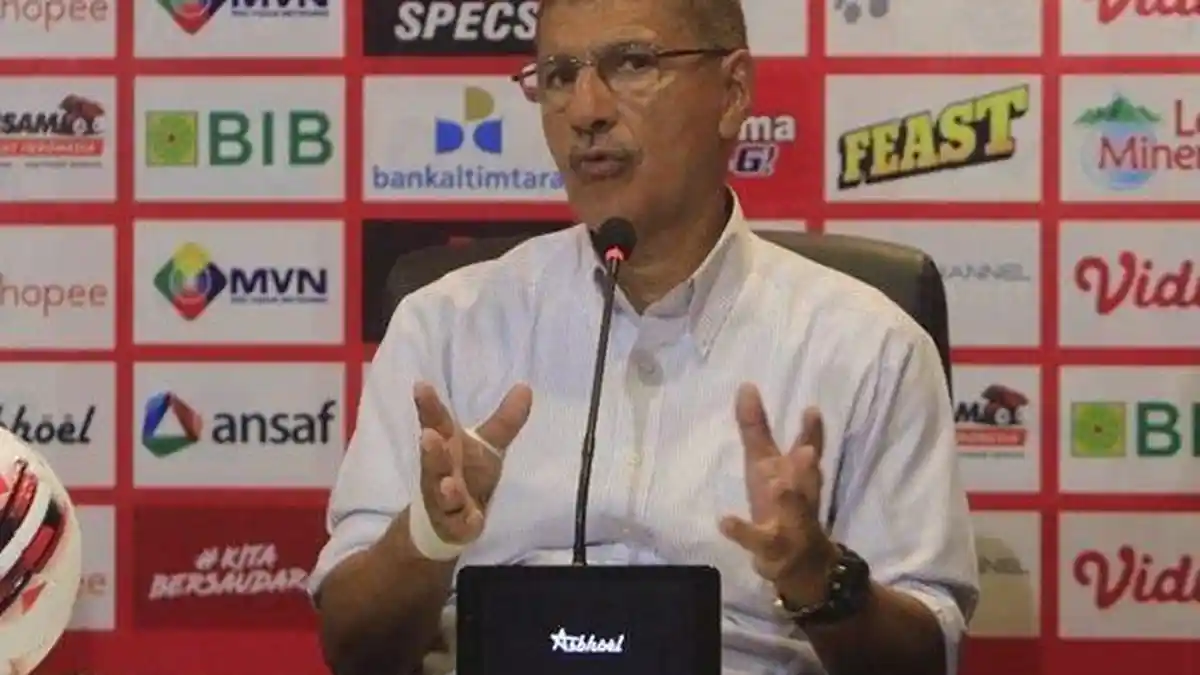 Simak Statistik Edson Tavares, Pelatih yang Dirumorkan Gantikan Mario Gomez di Arema, Lebih Bagus?