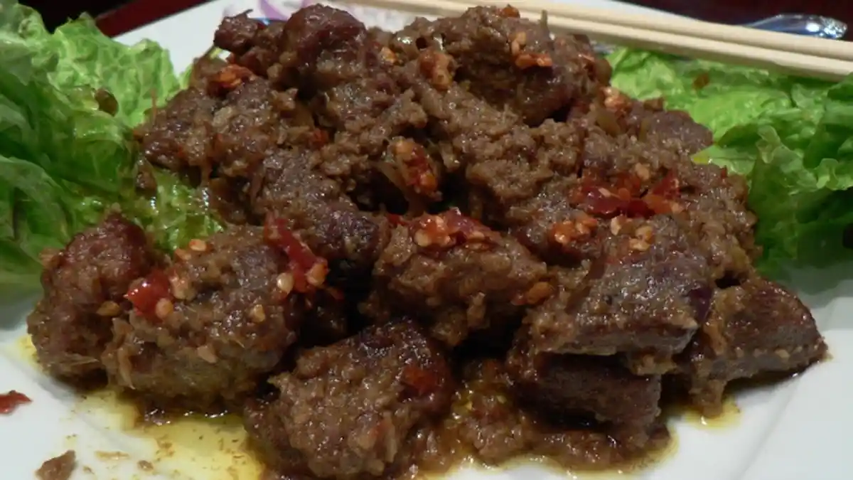 Tips Masak Rendang Daging Sapi Empuk dan Gurih, Termasuk Resepnya