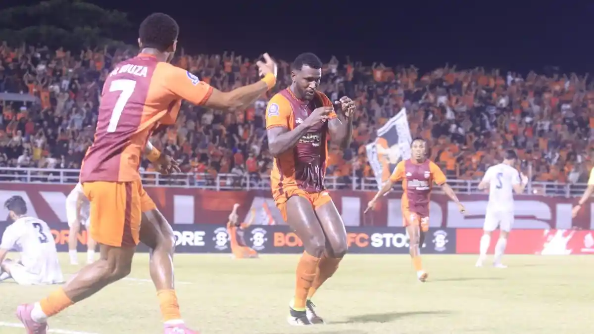 Penalti Madura United Patah oleh Nadeo, Magis Douglas Pertahankan Mahkota Borneo FC Samarinda