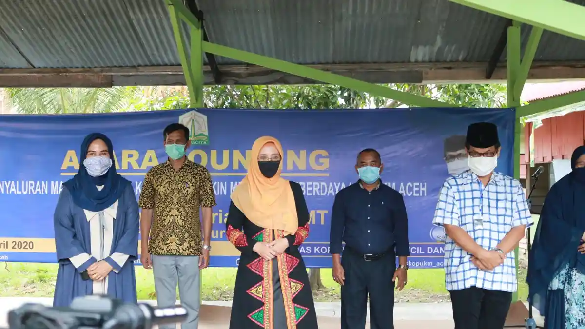 Pemerintah Aceh Launching Perdana 5.000 dari Target Sejuta Masker, Semua Hasil Produksi UMKM di Aceh