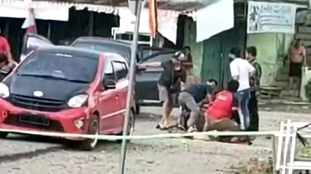 Diajak Bicara Enggan Ngomong, Rupanya Ada Sabu di Dalam Mulut: Jadi Tontonan Warga