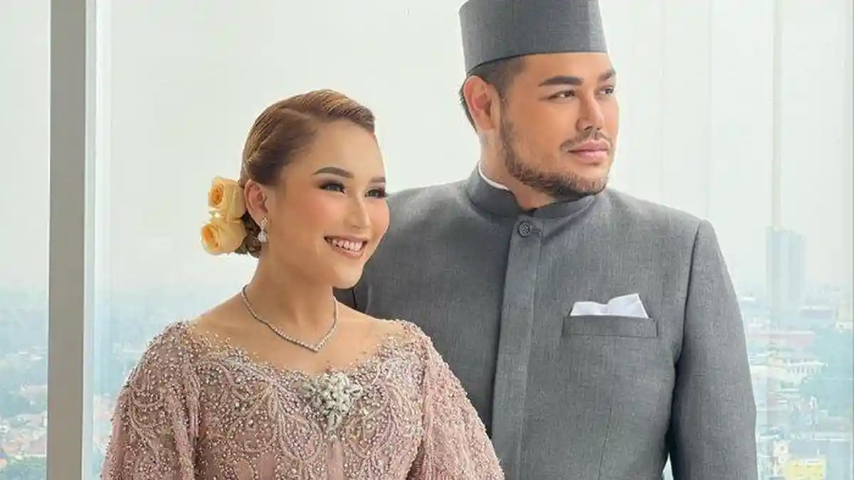 Ivan Gunawan Dikabarkan Bakal Nikahi Ayu Ting Ting, Sudah Dapat Restu dari Ayah Rozak?