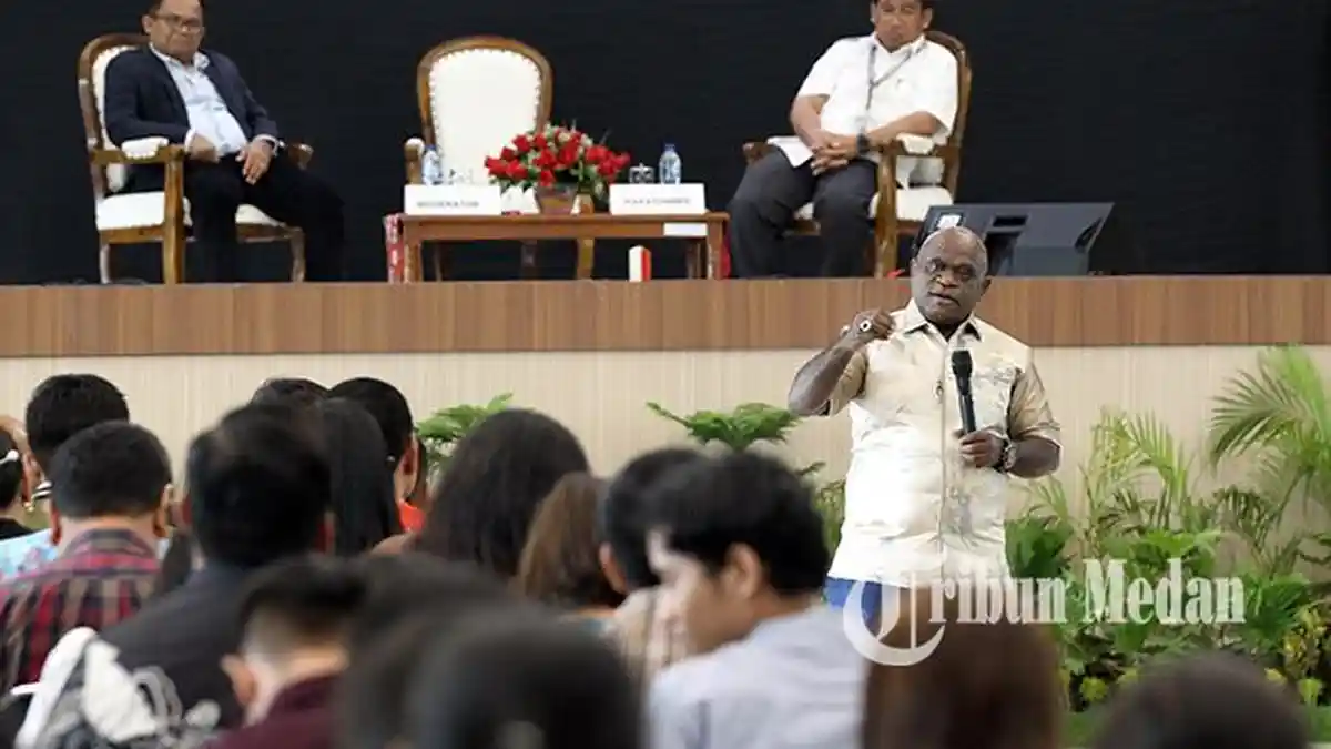 Berita Foto: Kuliah Umum Meutya Hafid dan Natalius Pigai di Acara  Nommensen Festival - 14032025_KULIAH_UMUM_NOMMENSEN_DANIL_SIREGAR_3JPG.jpg