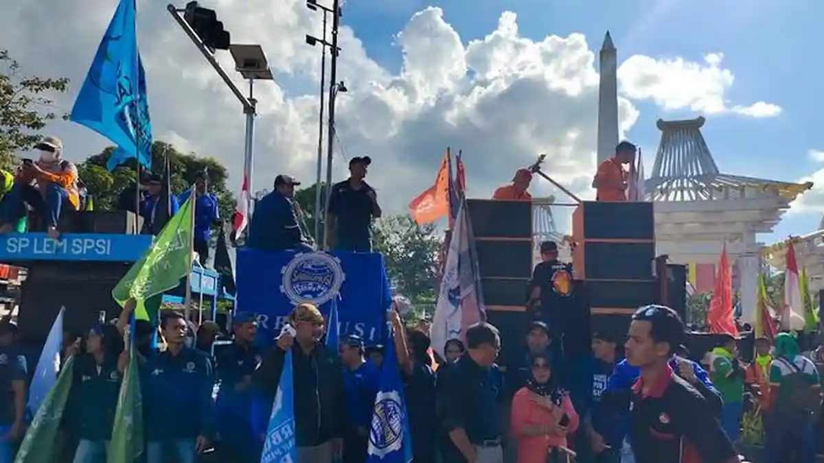 May Day, Sarikat Buruh Muslim Gresik Tuntut Ini, Desak Pemerintah Beri Perlindungan Buruh Rentan