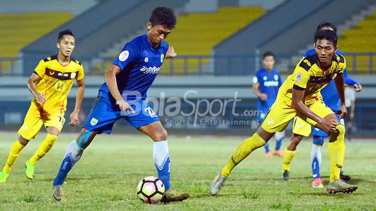 Tak Ingin Buru-buru Debut di Persib Bandung, Ini Alasan Pemain Muda Ilham Qolba