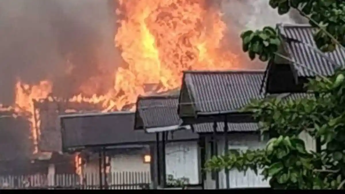 Kerusuhan di Yahukimo Papua, 6 Orang Tewas dan Puluhan Terluka, Diduga Dipicu Kematian Mantan Bupati