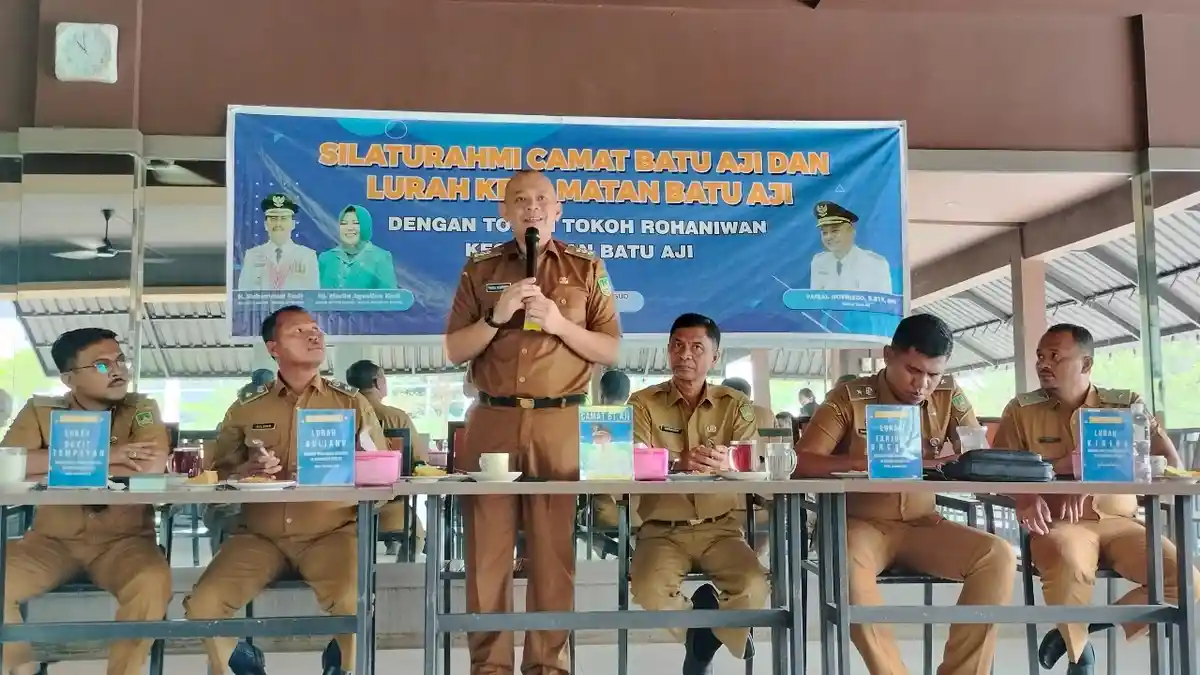 Camat Batuaji dan Semua Lurah Batu Aji Jawab Keluhan Rohaniawan Se-Kecamatan Batuaji