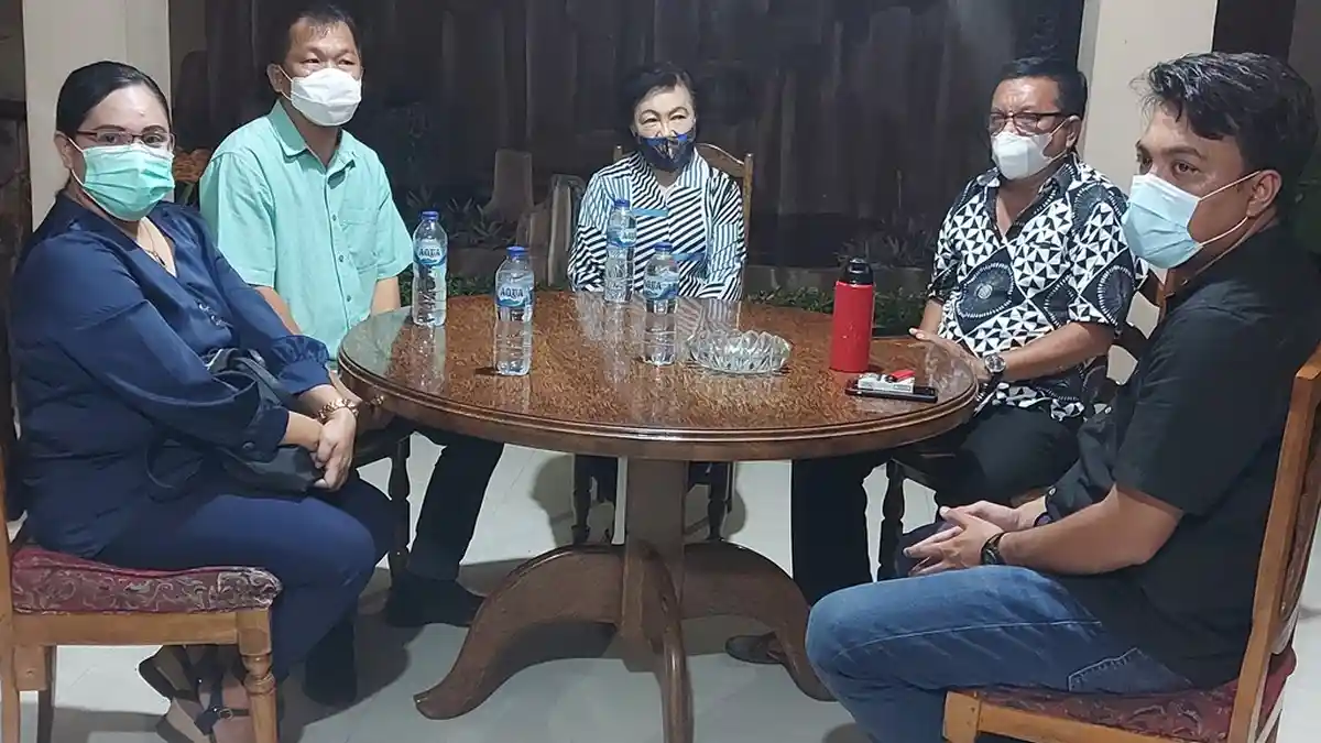 Ketua Nasdem Bitung Beri Selamat ke Maurits-Hengky