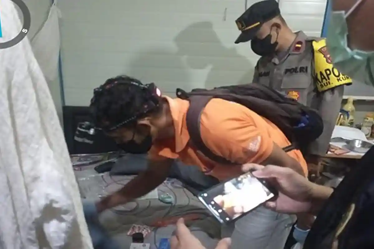 BREAKING NEWS - Zhang Haifeng WNA China di Proyek SGAR PT BAI Mempawah Ditemukan Meninggal Dunia