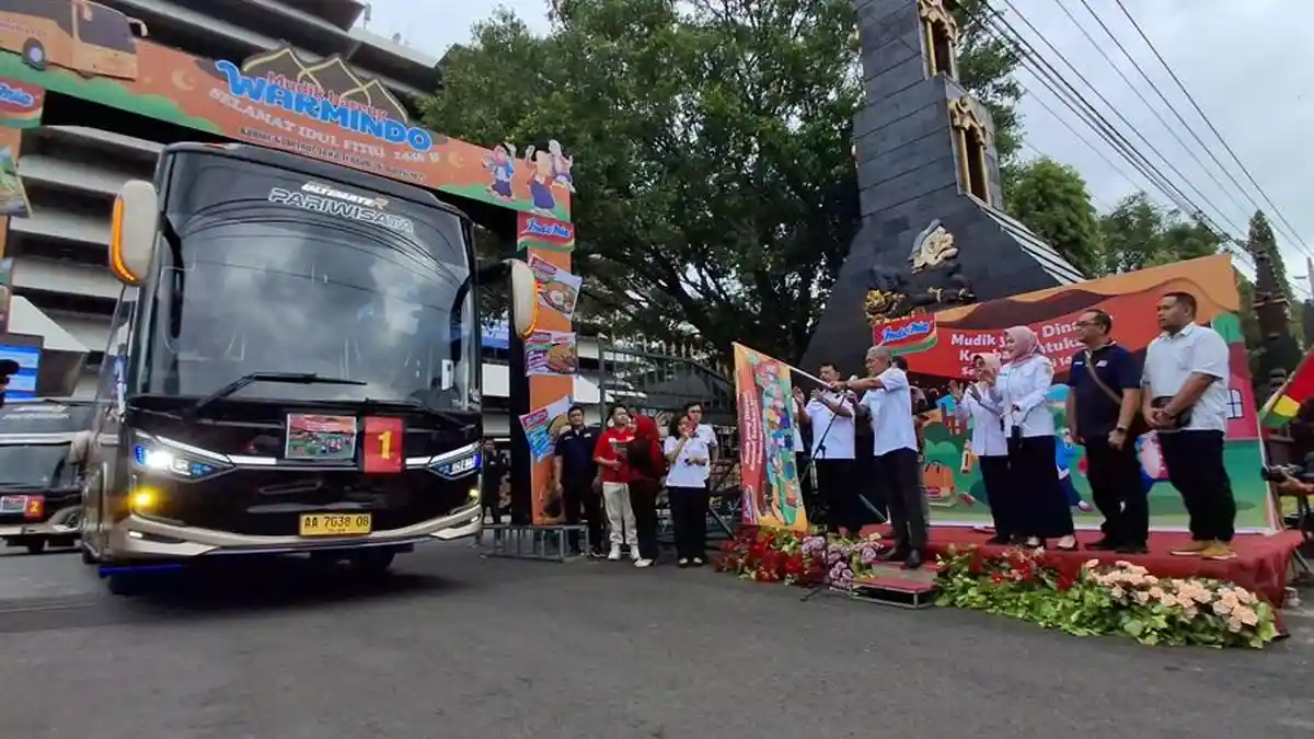 Suka Cita Pengusaha Warmindo Pulang ke Kampung Halaman, Ada Program Mudik Bersama Indomie