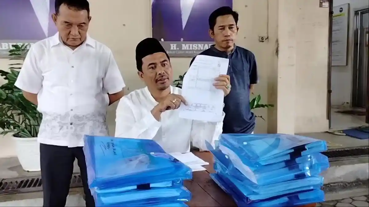 Hasil Pilkada OKU Selatan 2024 : Paslon Abusama-Misnadi Unggul 40 Persen, Hitung Manual C Hasil
