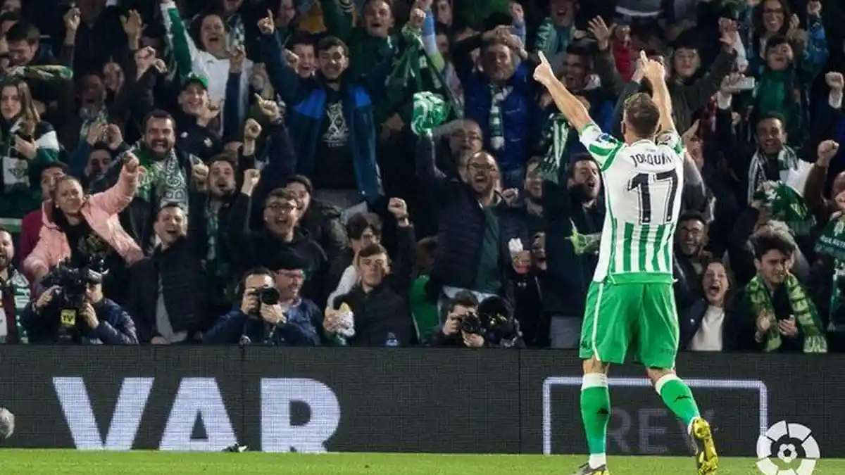 Hasil Copa del Rey - Real Betis Imbangi Valencia Lewat Gol Pisang dari Sepak Pojok