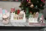 Membuat Kreasi Christmas Box Sambut Natal 2021