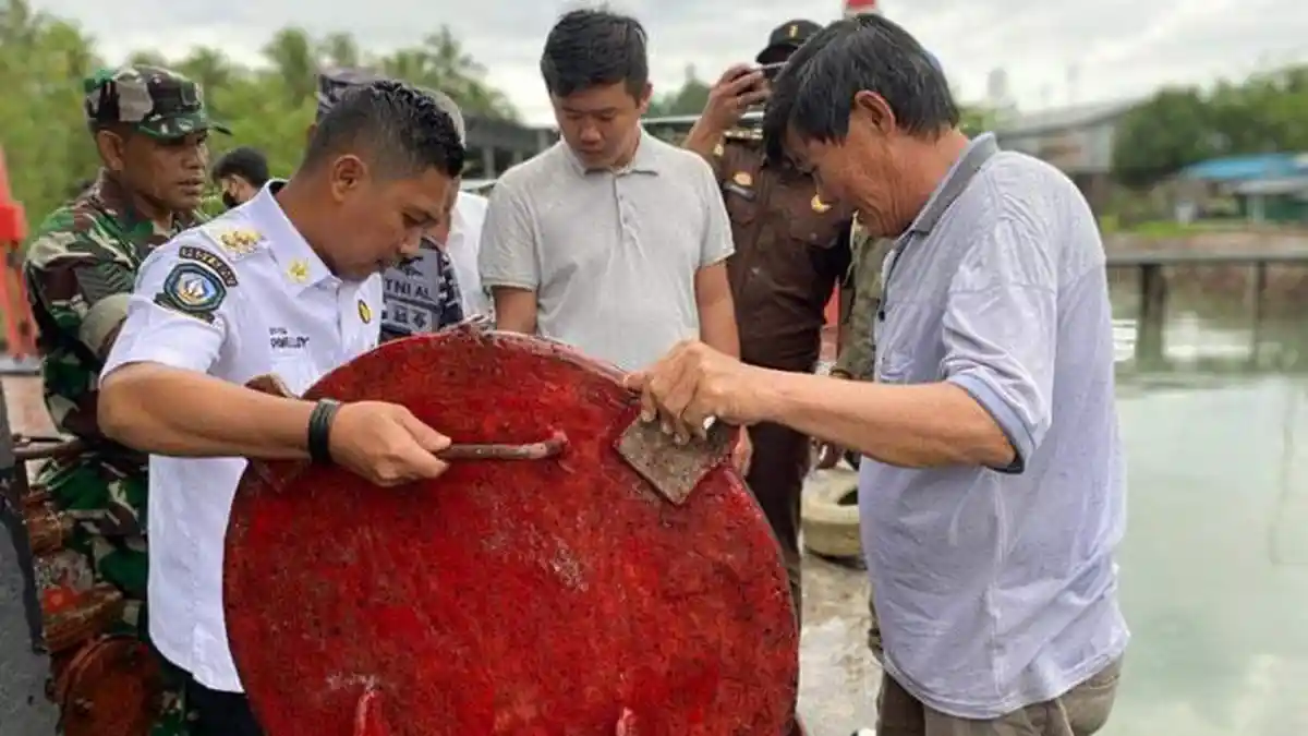 FAKTA di Balik Penemuan Ratusan Ton Solar di SPBB Sungai Buluh Lingga