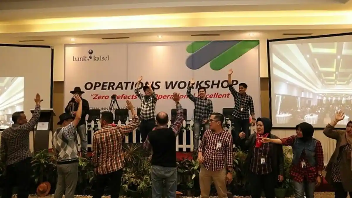 Serunya saat Bank Kalsel Gelar Operations Workshop, Ada Ice Breaking, Games hingga Bagi Doorprize